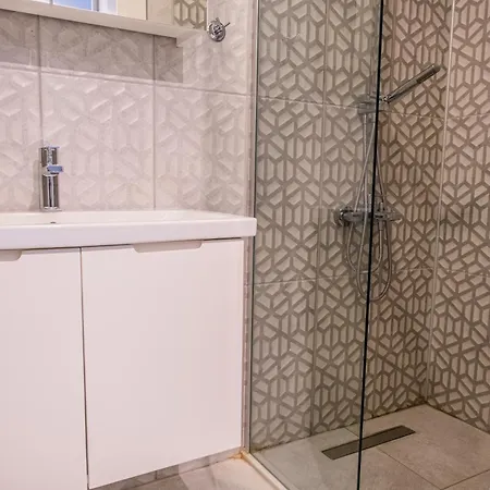 Villa Sueper Havuzlu Çeşme